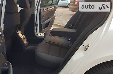 Седан Skoda Superb 2013 в 