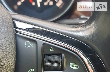 Седан Skoda Superb 2013 в 