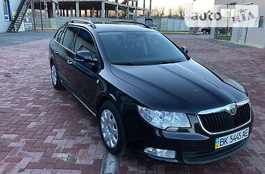 Skoda Superb 2011 Skoda Superb 2011