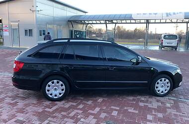 Універсал Skoda Superb 2011 в 