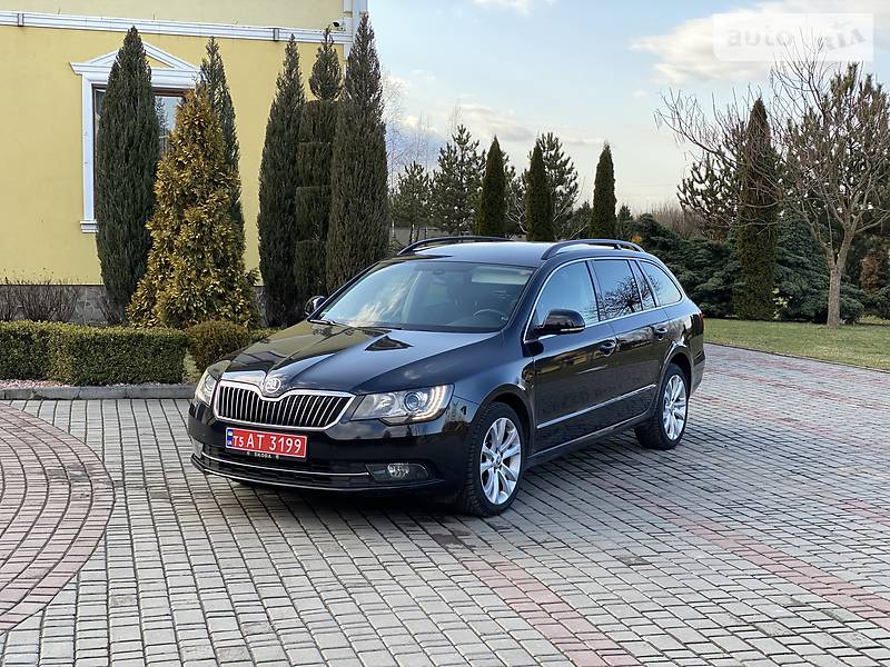 Универсал Skoda Superb 2014 в Луцке