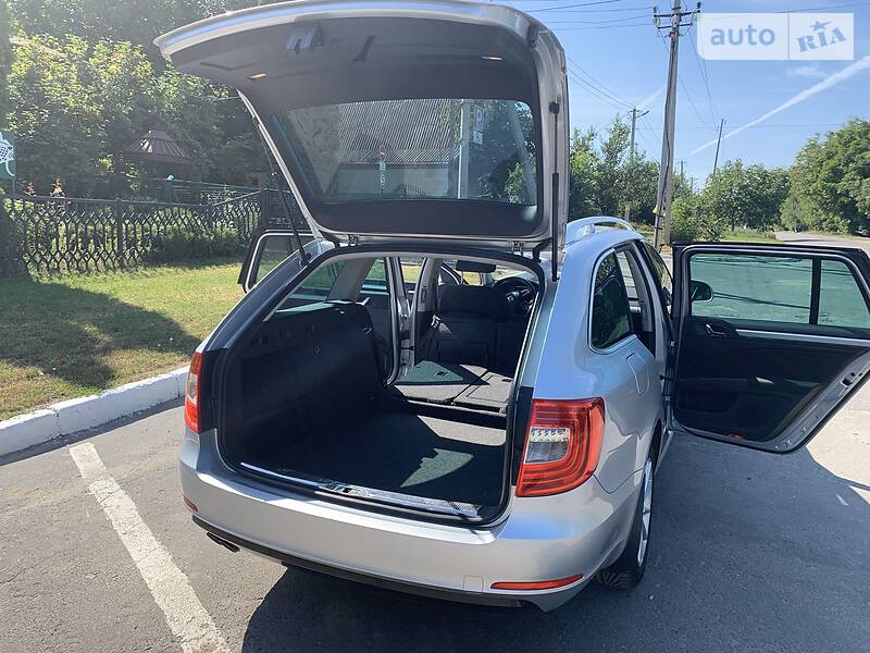 Универсал Skoda Superb 2014 в Звенигородке