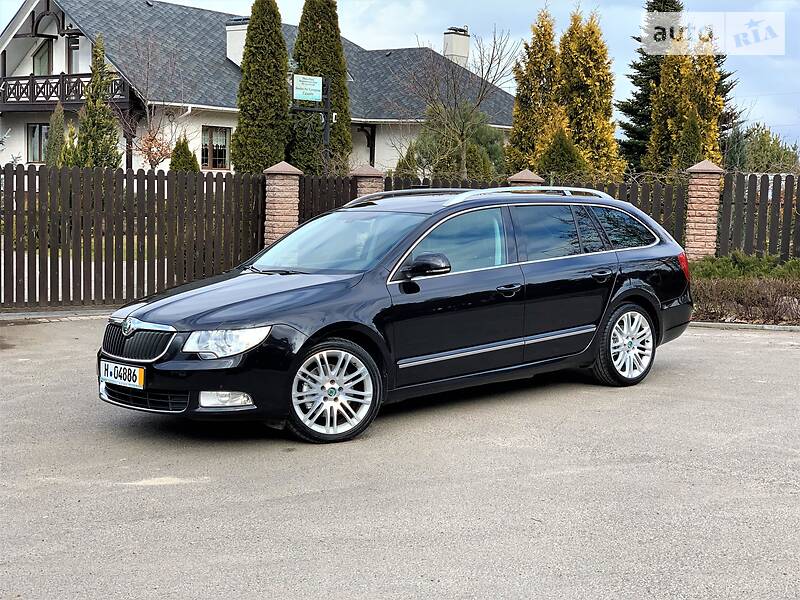 Універсал Skoda Superb 2011 в 