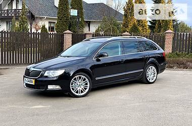 Skoda Superb 2011 Skoda Superb 2011