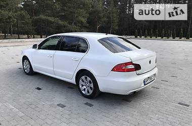 Седан Skoda Superb 2008 в Киеве