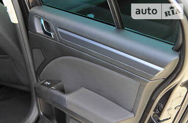 Седан Skoda Superb 2010 в 