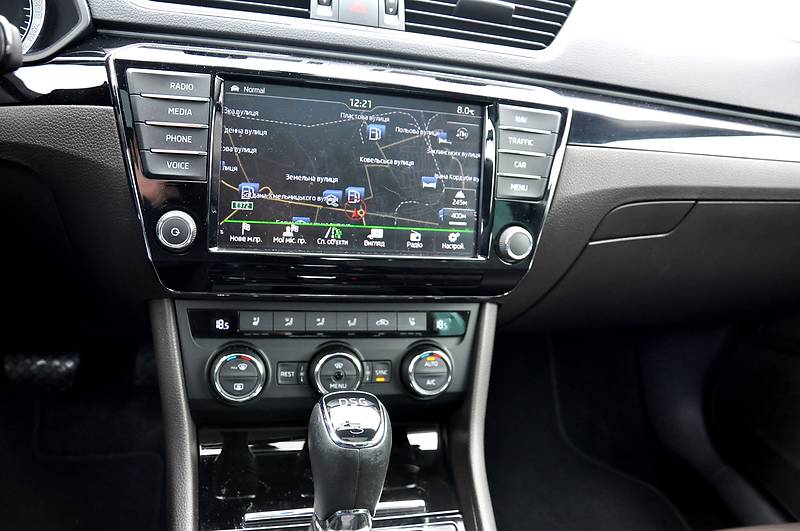 Седан Skoda Superb 2017 в Львові фото 77 Седан Skoda Superb 2017 в Львові