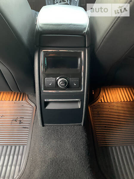 Універсал Skoda Superb 2013 в Львові