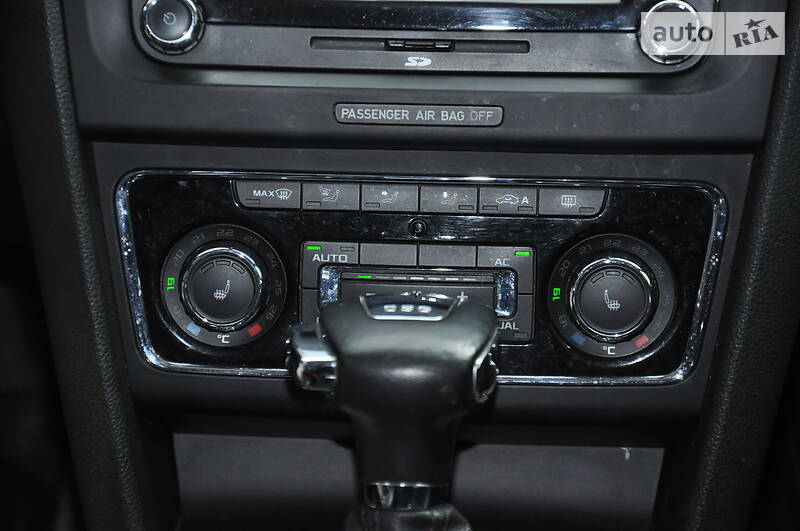 Універсал Skoda Superb 2011 в Києві