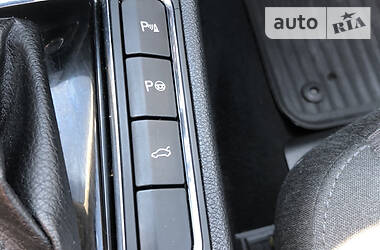 Універсал Skoda Superb 2010 в 