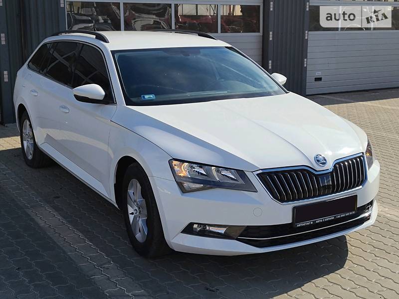 Універсал Skoda Superb 2016 в Мукачевому