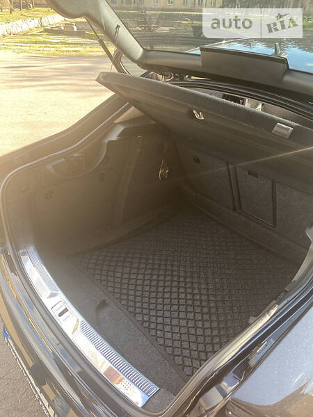 Седан Skoda Superb 2010 в Кривому Розі