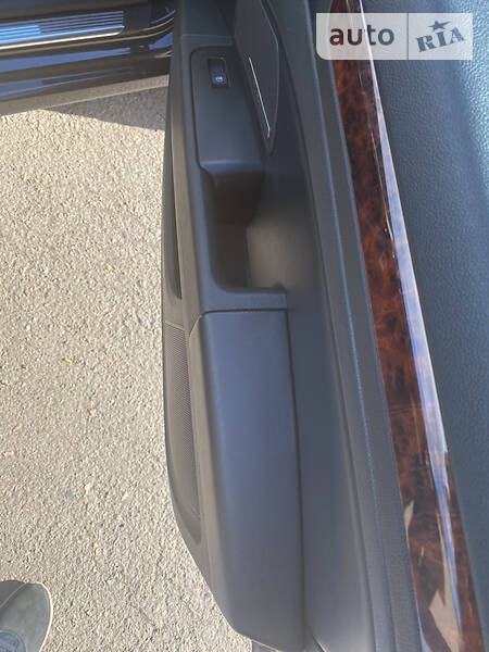 Седан Skoda Superb 2010 в Кривому Розі