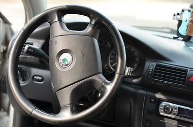 Седан Skoda Superb 2008 в 