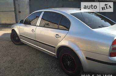 Седан Skoda Superb 2008 в 
