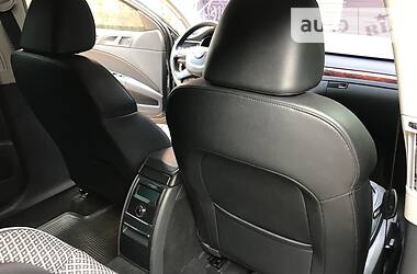 Седан Skoda Superb 2010 в Кривом Роге