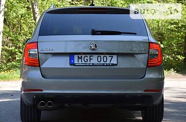 Універсал Skoda Superb 2015 в 