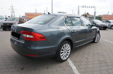 Ліфтбек Skoda Superb 2014 в 