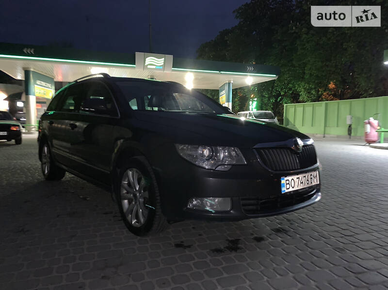 Універсал Skoda Superb 2010 в Тернополі