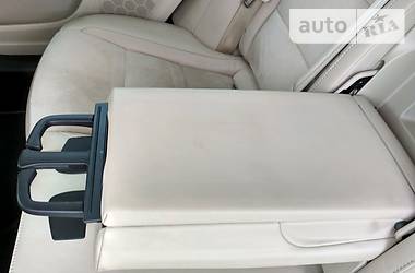 Седан Skoda Superb 2010 в 