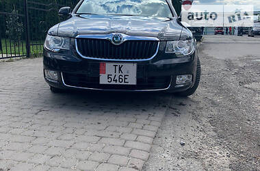 Универсал Skoda Superb 2013 в Долине