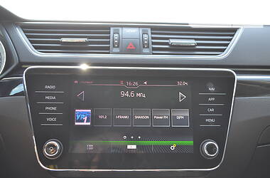 Універсал Skoda Superb 2018 в 