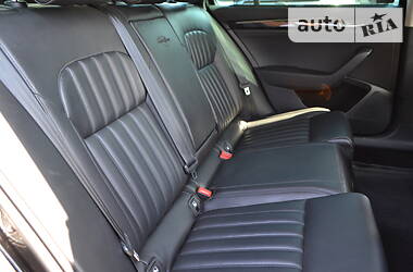 Універсал Skoda Superb 2018 в 