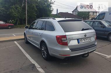 Універсал Skoda Superb 2013 в 