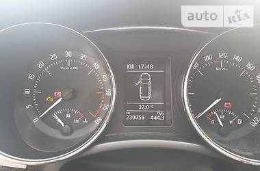 Універсал Skoda Superb 2013 в 
