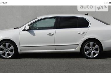 Седан Skoda Superb 2010 в Збаражі