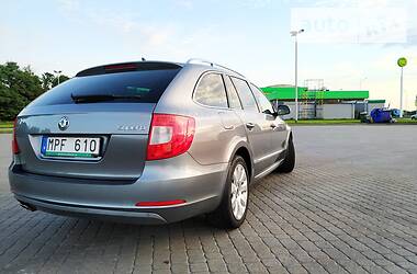 Універсал Skoda Superb 2010 в 