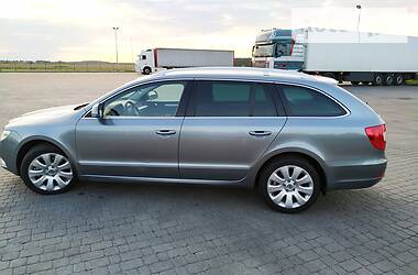 Універсал Skoda Superb 2010 в 