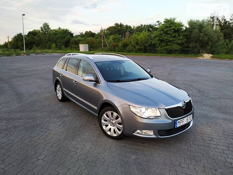 Універсал Skoda Superb 2010 в 