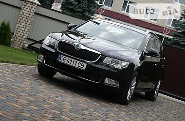 Універсал Skoda Superb 2012 в Чернівцях