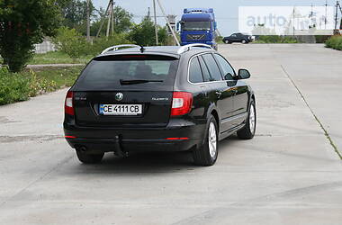 Універсал Skoda Superb 2012 в Чернівцях