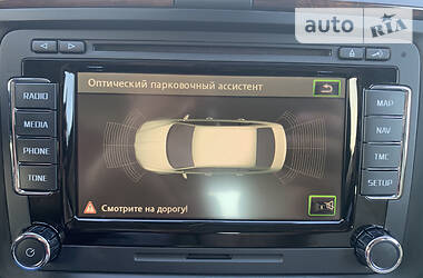 Седан Skoda Superb 2015 в 