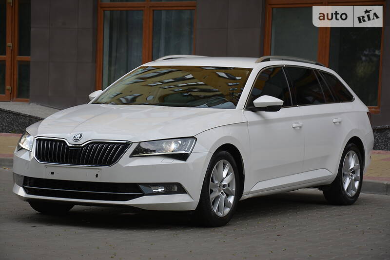 Універсал Skoda Superb 2017 в Луцьку