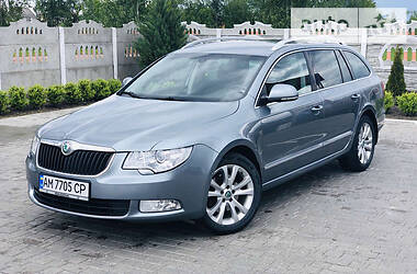 Skoda Superb 2011