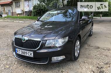 Лифтбек Skoda Superb 2009 в Дрогобыче