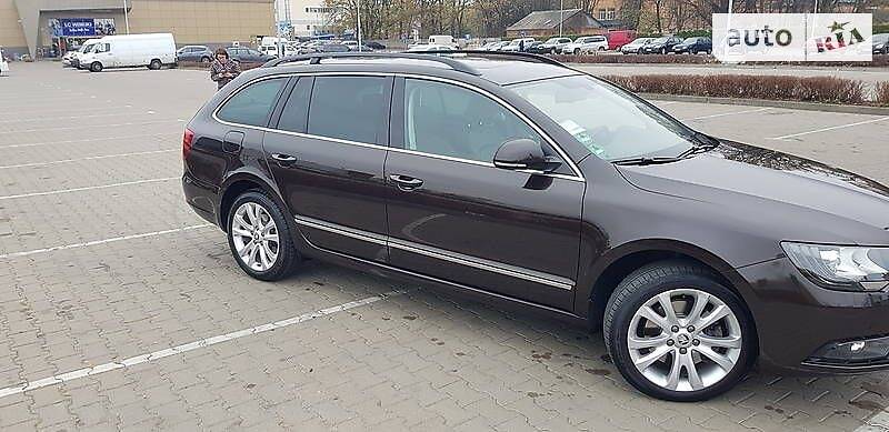 Універсал Skoda Superb 2014 в Києві