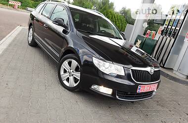 Универсал Skoda Superb 2011 в Дрогобыче