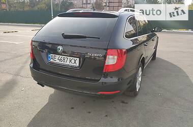 Универсал Skoda Superb 2010 в Днепре