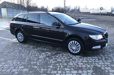 Універсал Skoda Superb 2013 в Хмельницькому