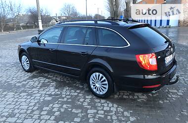 Универсал Skoda Superb 2013 в Хмельницком