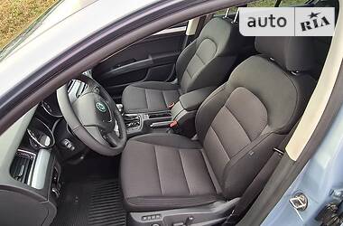 Седан Skoda Superb 2010 в Радивилове