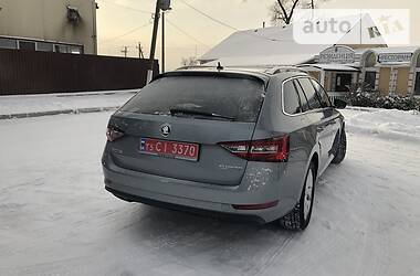 Универсал Skoda Superb 2016 в Броварах