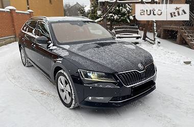 Универсал Skoda Superb 2016 в Мукачево