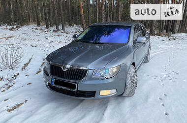 Хэтчбек Skoda Superb 2008 в Киеве