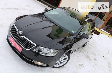 Универсал Skoda Superb 2014 в Трускавце