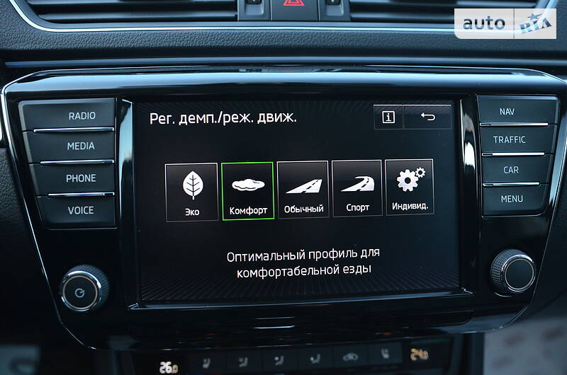 Універсал Skoda Superb 2016 в Луцьку